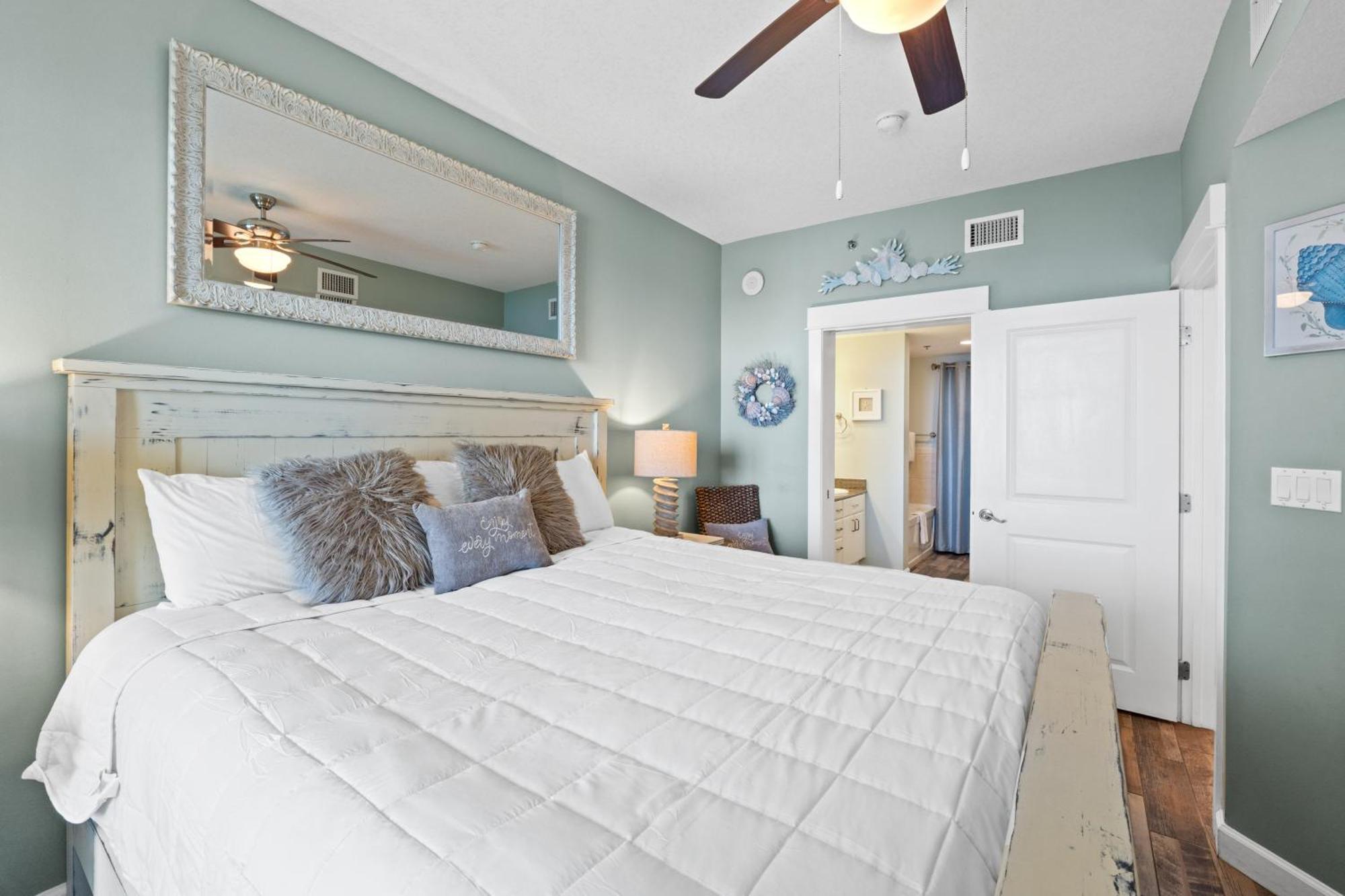 Grand Panama #1808-1 By Book That Panama City Beach