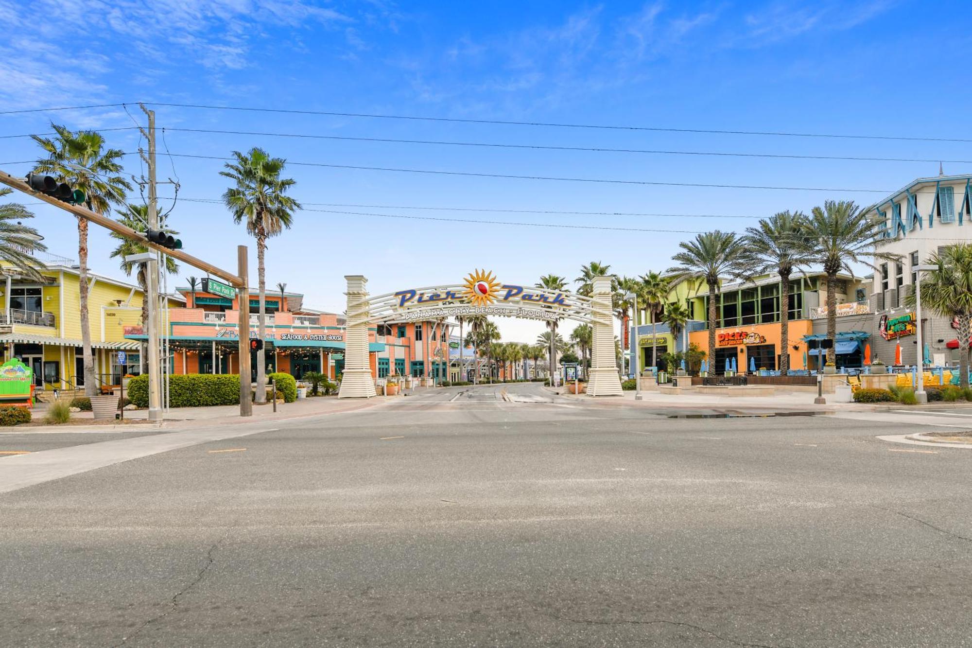 Holiday home Grand Panama #1808-1 By Book That Panama City Beach